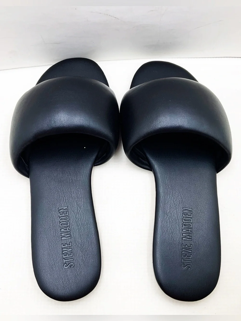 🆕{Steve Madden} Karter Puffy Leather Slide Sandals